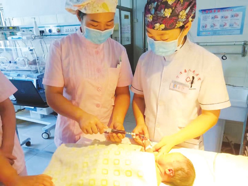 洛南县妇婴监护型护送